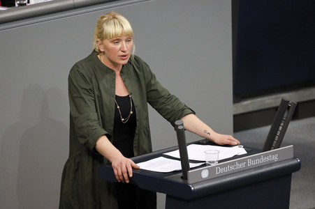 202. Sitzung des Deutschen Bundestages in Berlin