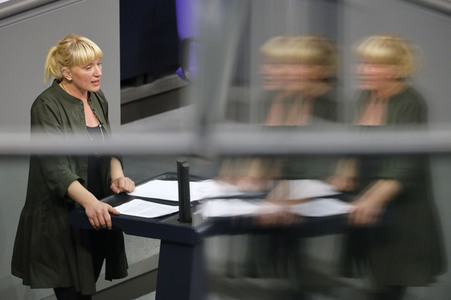 202. Sitzung des Deutschen Bundestages in Berlin