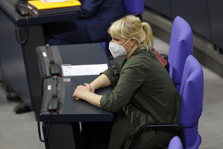 202. Sitzung des Deutschen Bundestages in Berlin