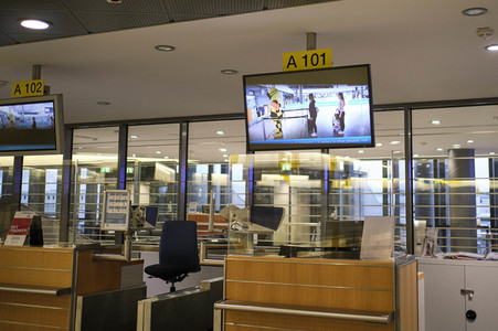 Symbolfoto Flughafen während des Lockdowns