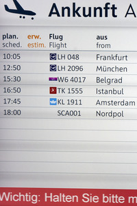 Weihnachtsmann-Ankunft am Hannover Airport in Langenhagen