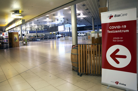 COVID-19 Testzentrum am Hannover Airport in Langehagen