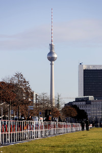 Vorbereitungen zur Silvesterfeier am Brandenburger Tor in Berlin