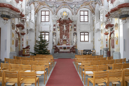 Symbolfoto Leere Kirchen