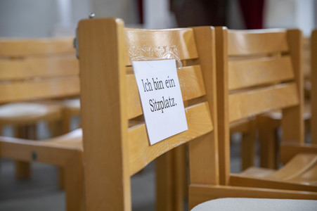 Symbolfoto Leere Kirchen