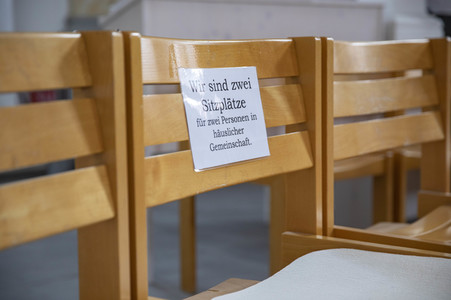 Symbolfoto Leere Kirchen