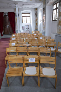 Symbolfoto Leere Kirchen