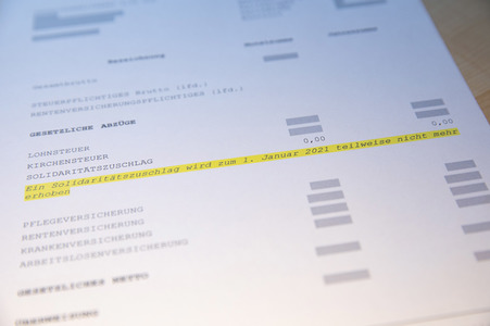 Symbolfoto Teilweiser Wegfall des Solidaritätszuschlages