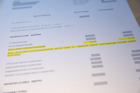 Symbolfoto Teilweiser Wegfall des Solidaritätszuschlages