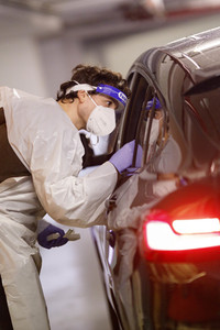 Symbolfoto Corona-Testzentrum