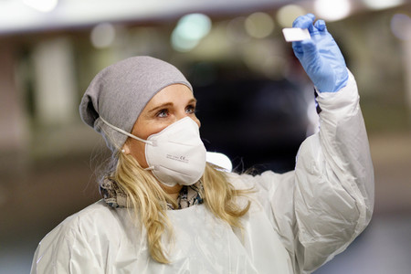 Symbolfoto Corona-Testzentrum