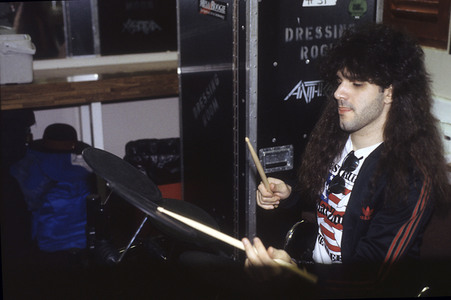 Photoshooting mit Charlie Benante in London