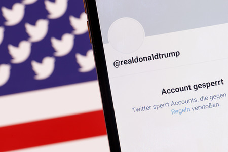 Symbolbild Twitter sperrt Trump