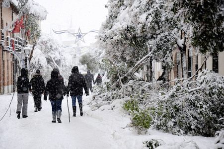 Sturmtief Filomena sorgt für Chaos in der Region Madrid