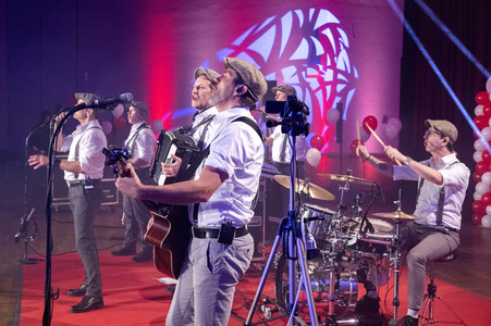 Proklamation des Porzer Dreigestirn in Köln