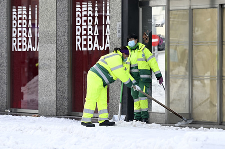 Nach dem Sturmtief Filomena in der Region Madrid