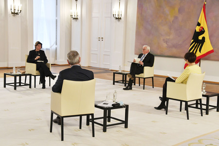 Gespräch des Bundespräsidenten mit Historikern in Berlin