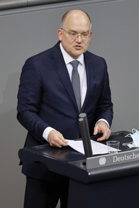 203. Sitzung des Deutschen Bundestages in Berlin