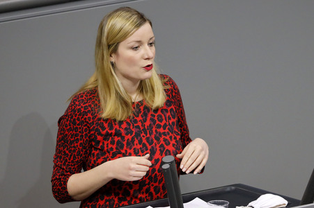 203. Sitzung des Deutschen Bundestages in Berlin