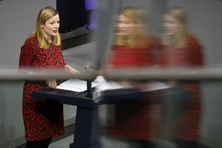 203. Sitzung des Deutschen Bundestages in Berlin