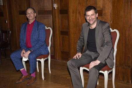 Musikalische Lesung von Michael Altinger in Haar