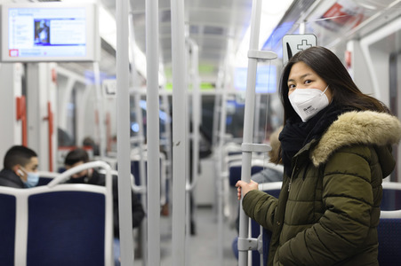 Symbolfoto FFP2-Maskenpflicht auf Bahnhöfen