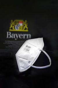 Symbolfoto FFP2-Maskenpflicht in Bayern