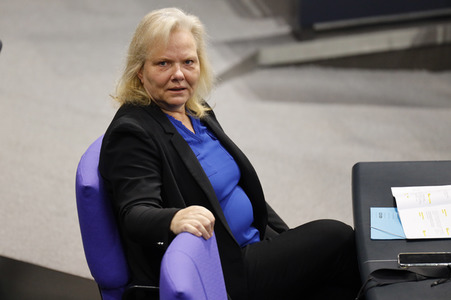 204. Sitzung des Deutschen Bundestages in Berlin