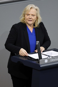 204. Sitzung des Deutschen Bundestages in Berlin