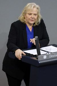 204. Sitzung des Deutschen Bundestages in Berlin