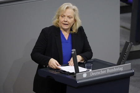 204. Sitzung des Deutschen Bundestages in Berlin