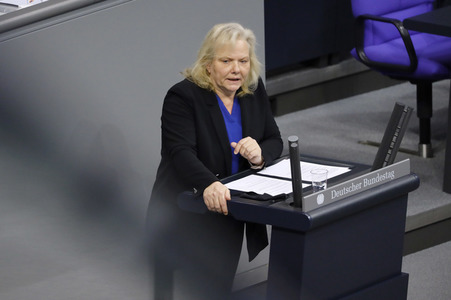 204. Sitzung des Deutschen Bundestages in Berlin