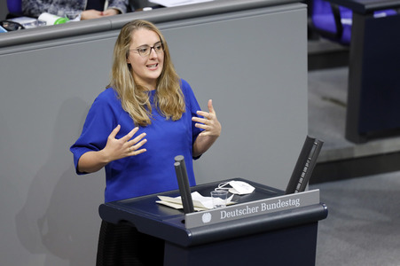 204. Sitzung des Deutschen Bundestages in Berlin