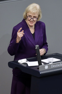 204. Sitzung des Deutschen Bundestages in Berlin