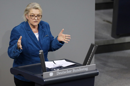 204. Sitzung des Deutschen Bundestages in Berlin