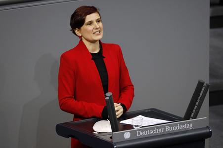 204. Sitzung des Deutschen Bundestages in Berlin