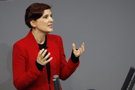 204. Sitzung des Deutschen Bundestages in Berlin