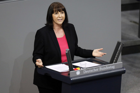 204. Sitzung des Deutschen Bundestages in Berlin