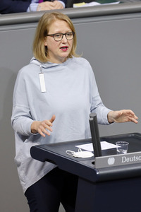 204. Sitzung des Deutschen Bundestages in Berlin