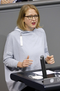 204. Sitzung des Deutschen Bundestages in Berlin