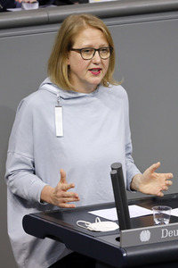 204. Sitzung des Deutschen Bundestages in Berlin