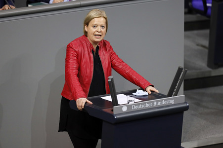 204. Sitzung des Deutschen Bundestages in Berlin