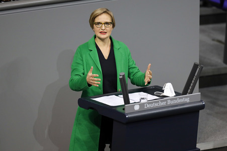 204. Sitzung des Deutschen Bundestages in Berlin