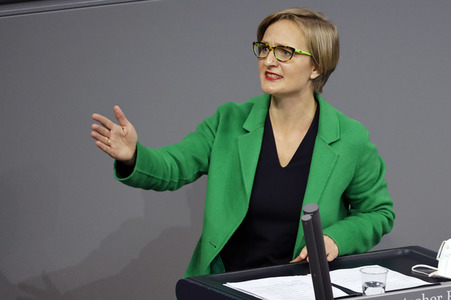 204. Sitzung des Deutschen Bundestages in Berlin