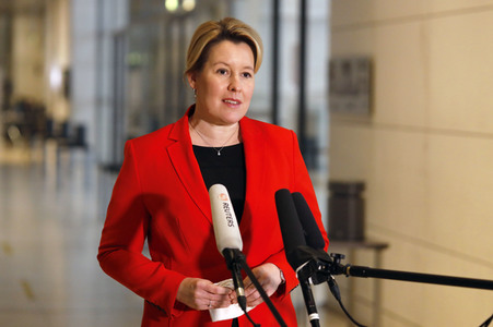 204. Sitzung des Deutschen Bundestages in Berlin