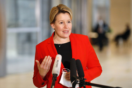 204. Sitzung des Deutschen Bundestages in Berlin