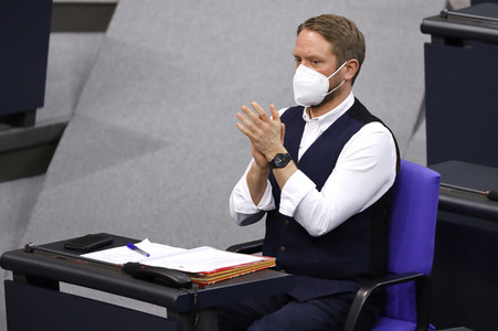 203. Sitzung des Deutschen Bundestages in Berlin