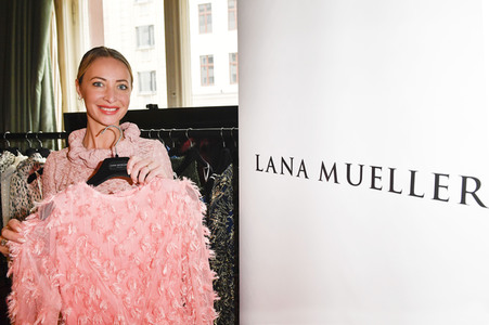 Lana Mueller Couture auf der MBFW Autumn/Winter 2021 in Berlin
