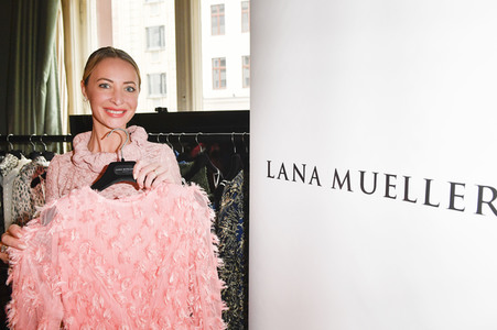 Lana Mueller Couture auf der MBFW Autumn/Winter 2021 in Berlin