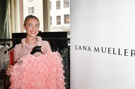 Lana Mueller Couture auf der MBFW Autumn/Winter 2021 in Berlin